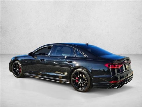 Used 2023 Audi S8 image 7