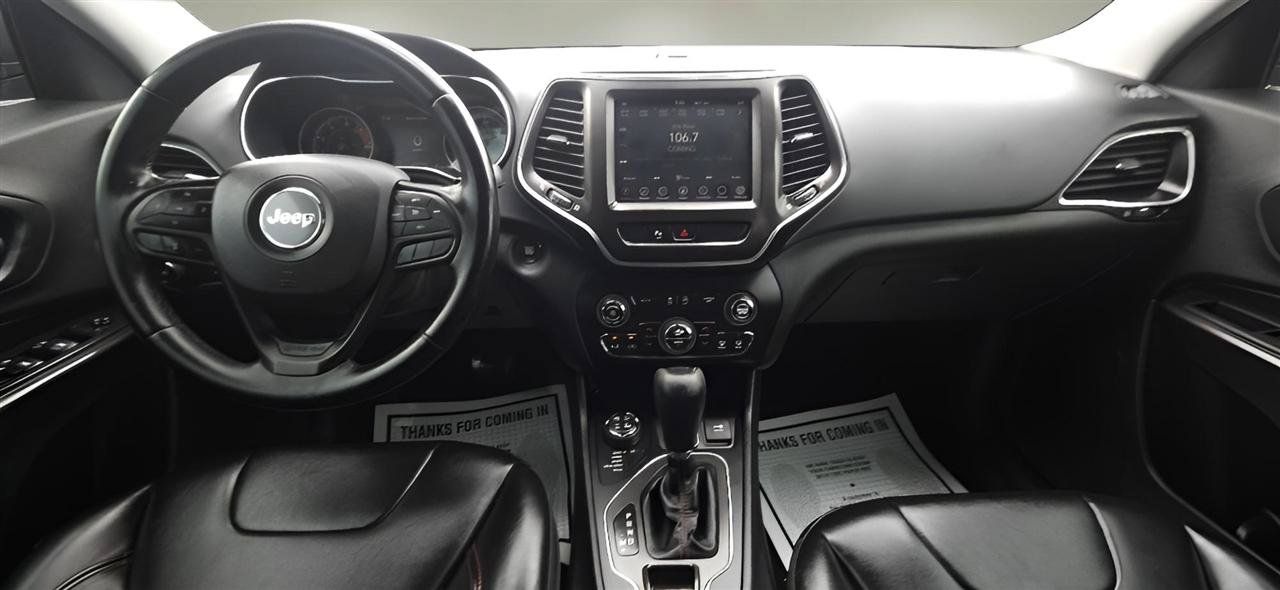 Used 2020 Jeep Cherokee Trailhawk w/ Comfort/Convenience Group AWD/4WD image 14