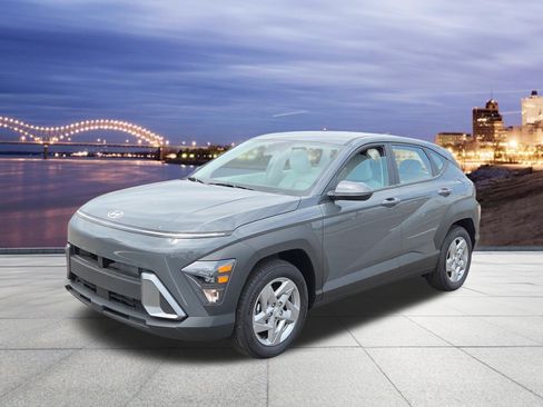 Certified 2026 Hyundai Kona SE FWD image 1