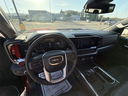 Used 2024 GMC Sierra 1500 SLT w/ SLT Premium Plus Package image 43