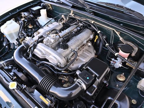 Used 2002 MAZDA MX-5 Miata RWD image 42