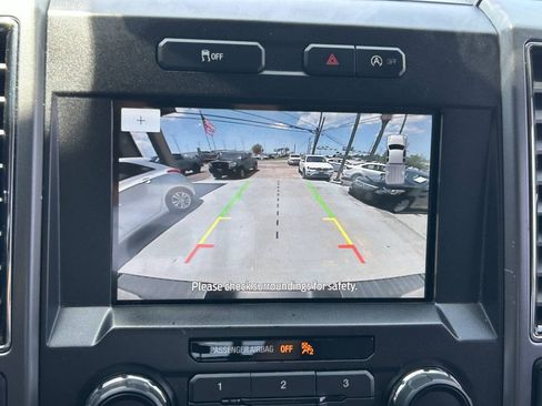 Used 2018 Ford F150 XLT w/ Equipment Group 302A Luxury AWD/4WD image 11
