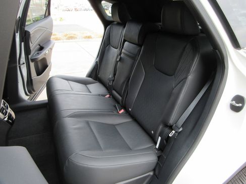 Used 2024 Lexus RX 350 w/ Technology Package image 22