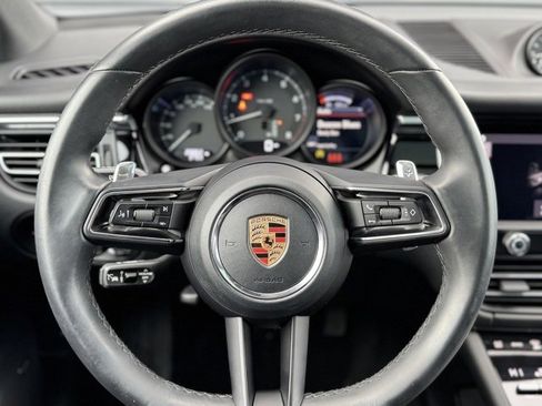 Certified 2023 Porsche Macan image 19