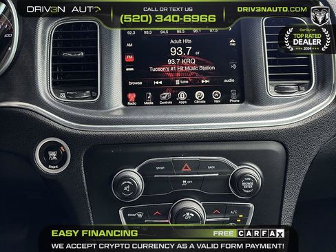 Used 2015 Dodge Charger SXT RWD image 12