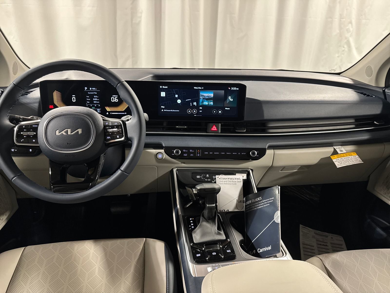New 2026 Kia Carnival EX FWD image 4