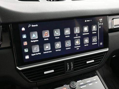 Certified 2023 Porsche Cayenne Platinum Edition AWD/4WD image 21