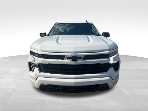 Used 2025 Chevrolet Silverado 1500 RST w/ Dark Appearance Package AWD/4WD image 8