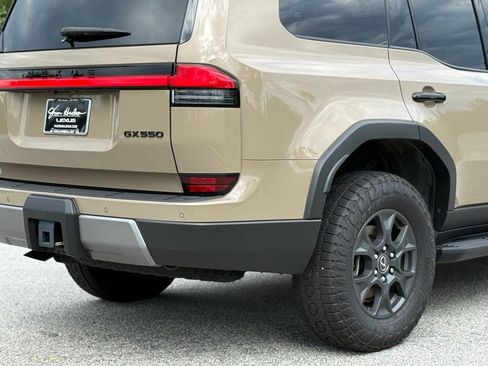 Certified 2024 Lexus GX 550 AWD/4WD image 16