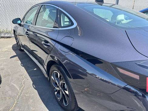 Used 2025 Hyundai Sonata SEL FWD image 3