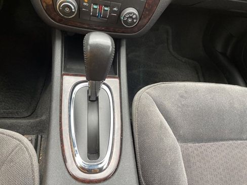 Used 2013 Chevrolet Impala LT image 31