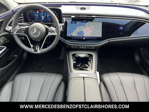 New 2026 Mercedes-Benz E 350 4MATIC Sedan image 15