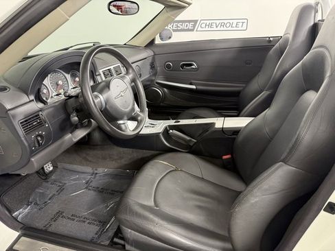 Used 2005 Chrysler Crossfire Limited image 15