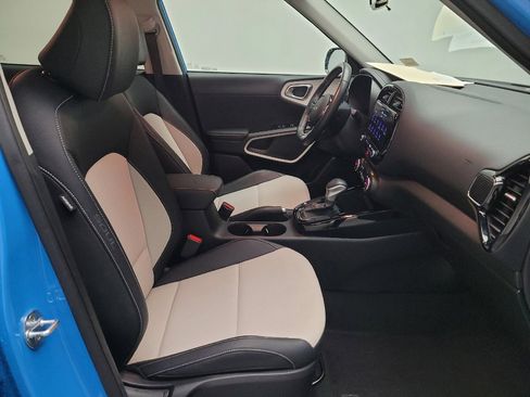Used 2023 Kia Soul GT-Line image 21
