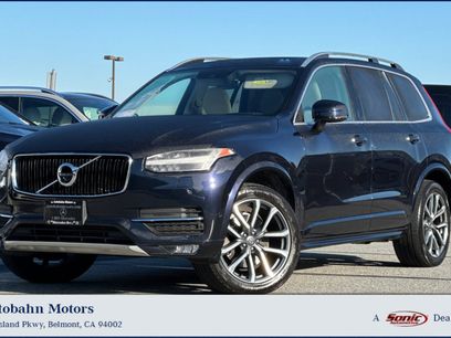 Used 2017 Volvo XC90 T6 Momentum w/ Vision Package