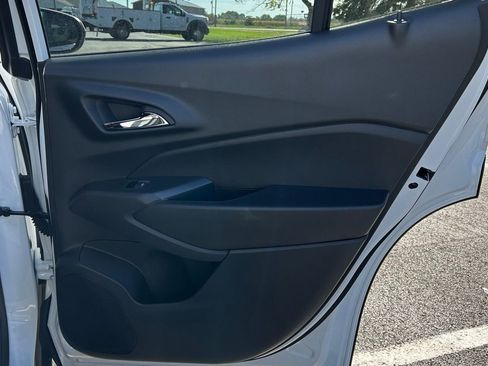 New 2025 Chevrolet Trax RS w/ Driver Confidence Package image 12