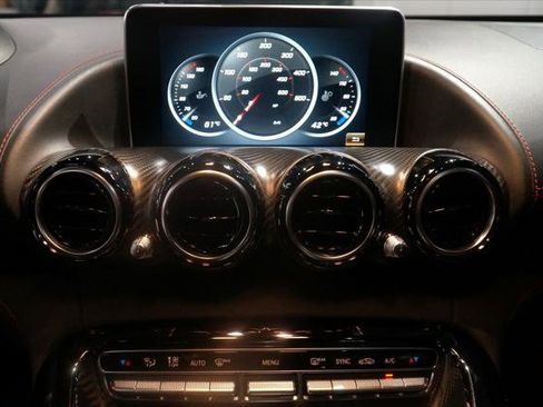 Used 2016 Mercedes-Benz AMG GT S image 28