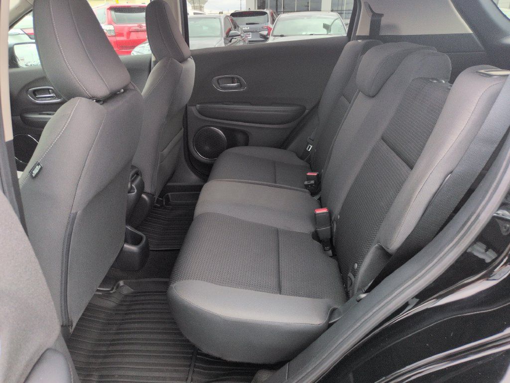 Used 2022 Honda HR-V EX image 25