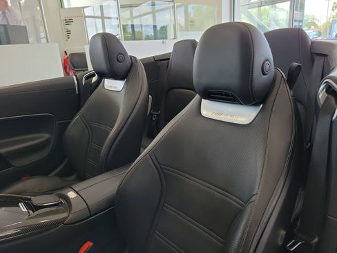Used 2022 Mercedes-Benz SL 63 AMG 4MATIC image 22