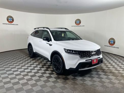 Used 2023 Kia Sorento S image 17