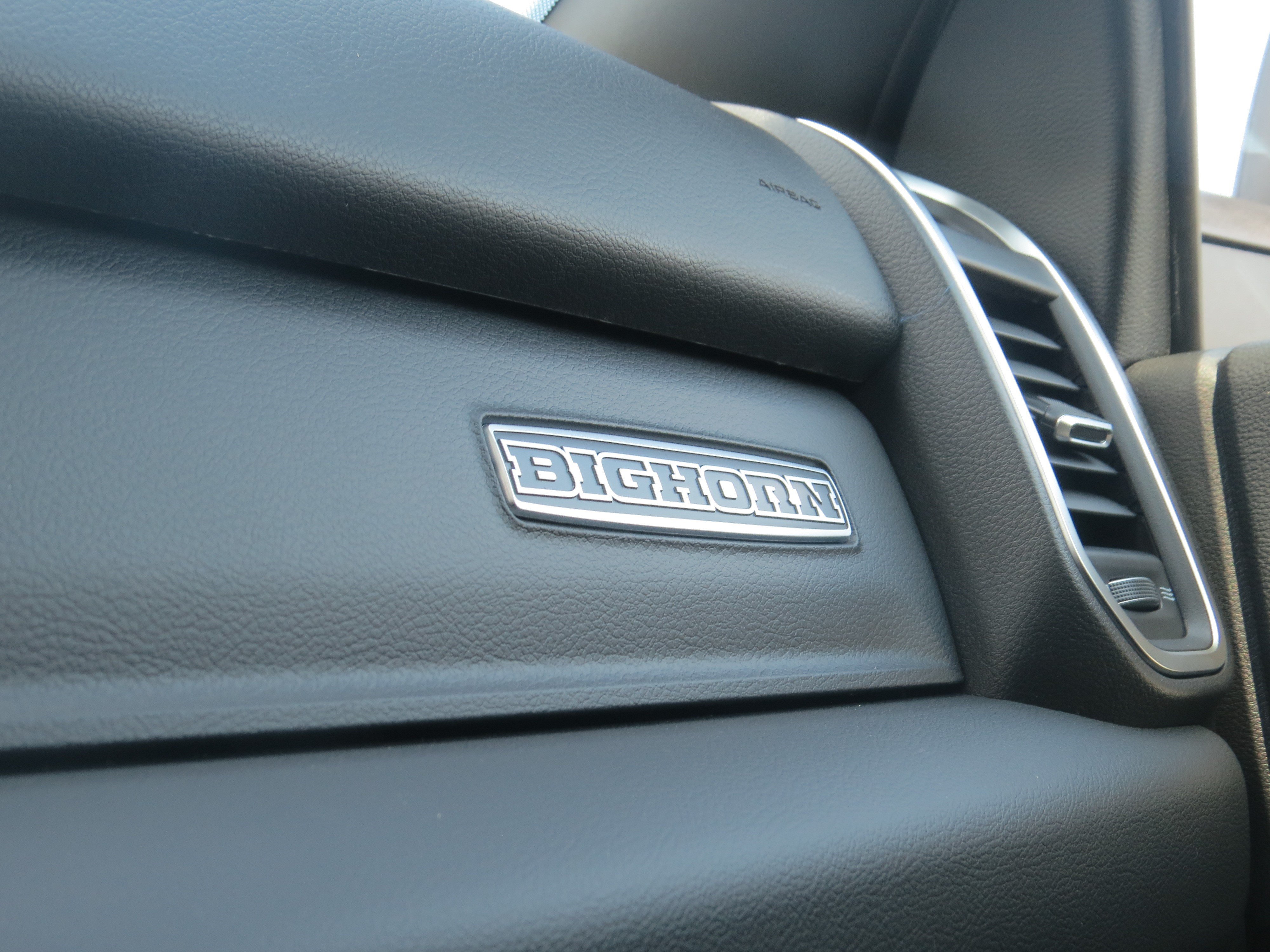 New 2026 RAM 3500 Big Horn AWD/4WD image 32