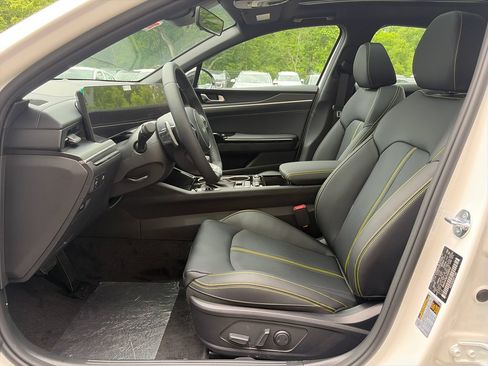 New 2026 Kia K5 GT FWD image 14