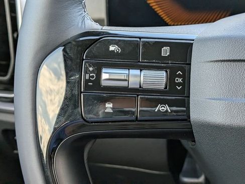 New 2026 Kia Sorento LX FWD image 26