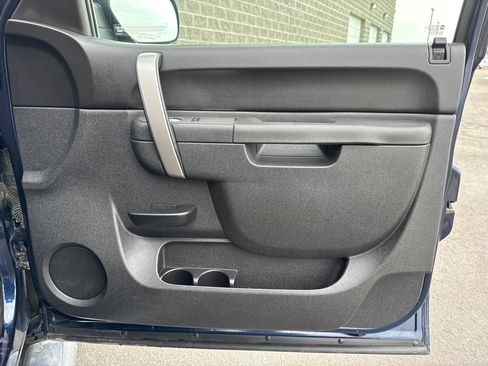 Used 2012 Chevrolet Silverado 1500 LT AWD/4WD image 30