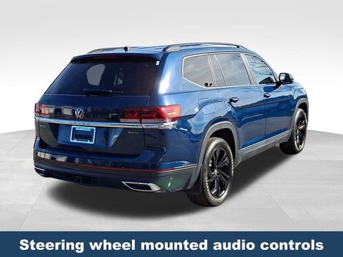 Used 2023 Volkswagen Atlas SE w/ Black Wheel Package image 7