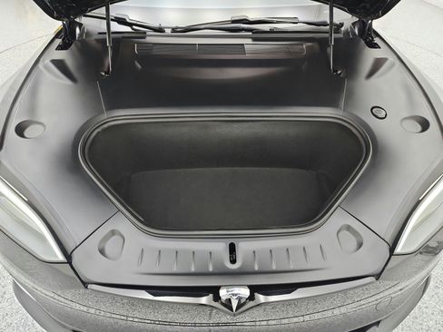 Used 2022 Tesla Model S Plaid AWD/4WD image 16