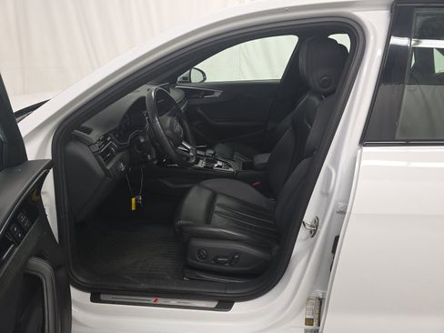 Used 2021 Audi A4 2.0T Premium Plus w/ Premium Plus Package image 3