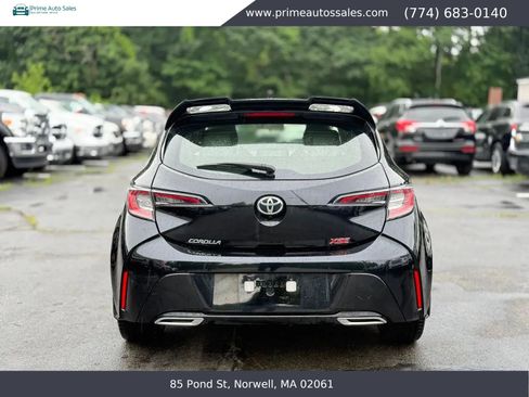 Used 2019 Toyota Corolla XSE FWD image 7