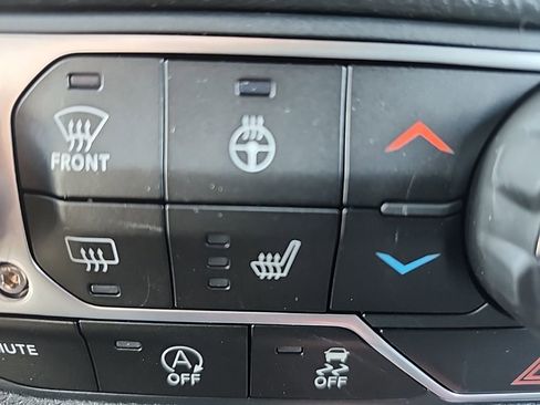 New 2025 Jeep Wrangler Sport S image 30