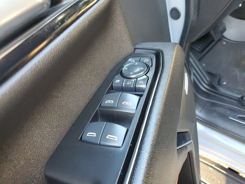Used 2024 GMC Sierra 2500 AT4 w/ AT4 Premium Plus Package AWD/4WD image 18