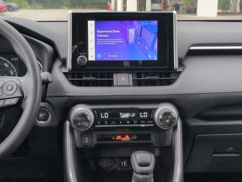 Certified 2024 Toyota RAV4 XLE w/ Convenience Package AWD/4WD image 18