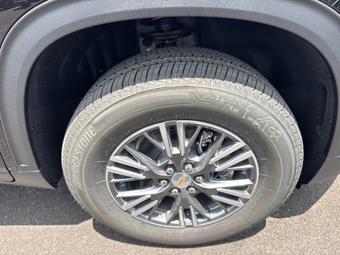 New 2026 Chevrolet Traverse LT FWD image 10