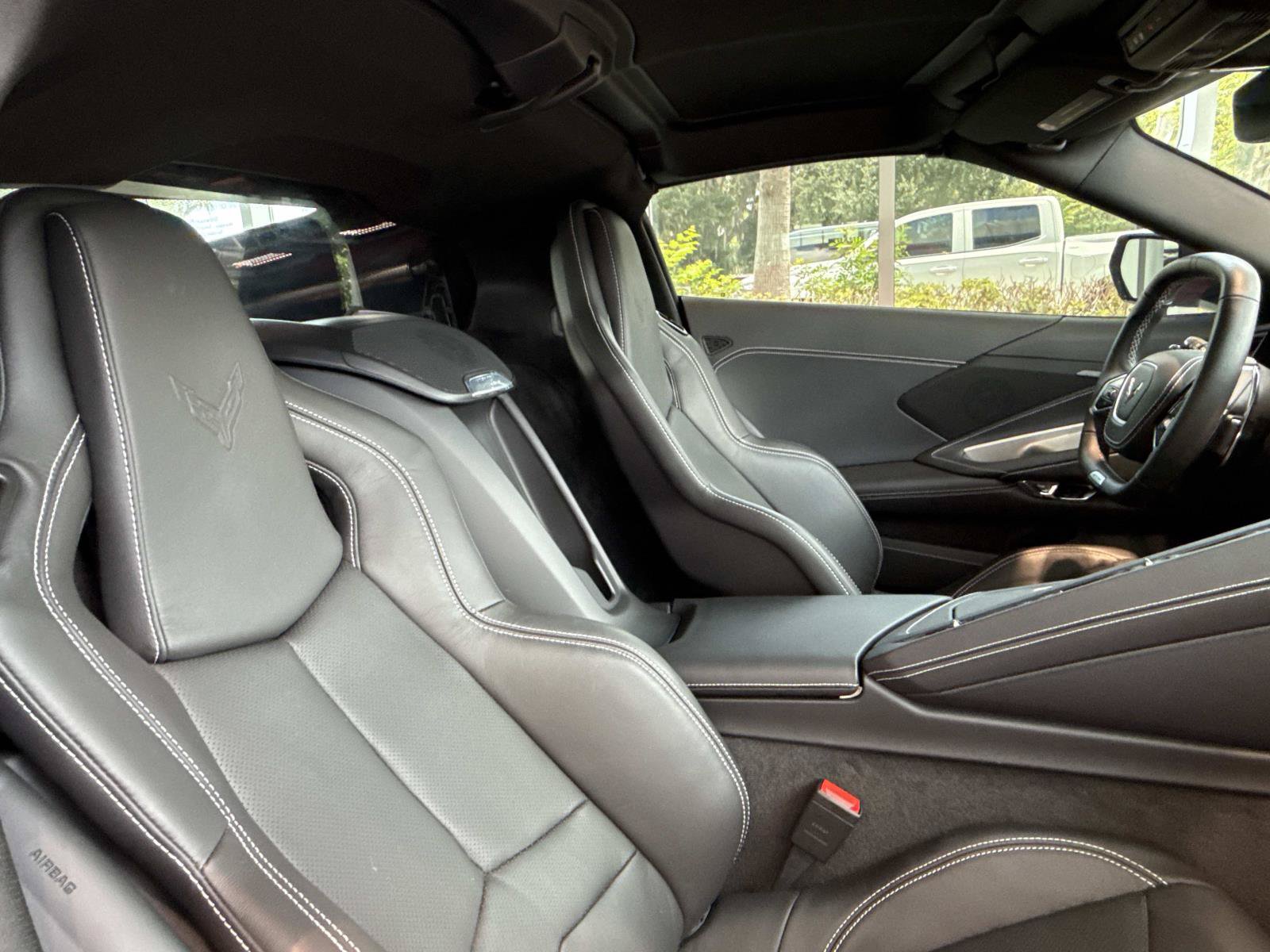 Used 2025 Chevrolet Corvette Z06 RWD image 14