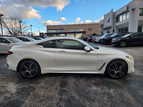 Used 2018 INFINITI Q60 3.0t Sport w/ Sensory Package 3.0T Sport image 6