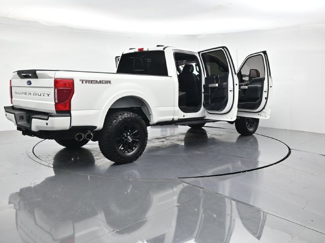 Certified 2022 Ford F250 Lariat w/ Tremor Off-Road Package AWD/4WD image 64