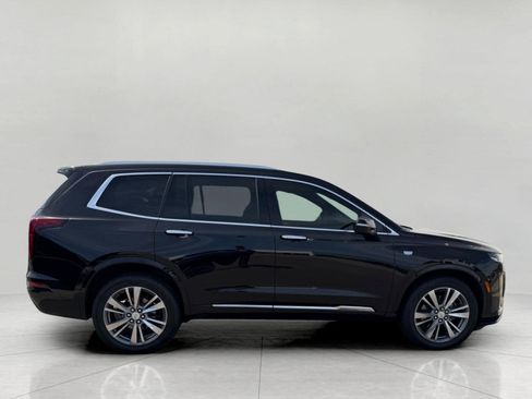 Used 2020 Cadillac XT6 Premium Luxury w/ LPO, Floor Liner Package AWD/4WD image 9