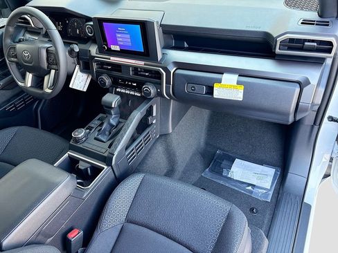 New 2026 Toyota 4Runner SR5 image 17