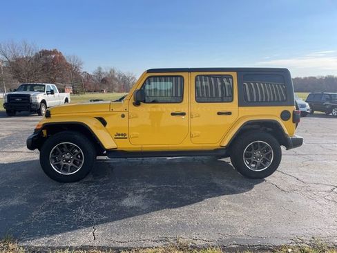 Used 2021 Jeep Wrangler Unlimited Sahara image 10