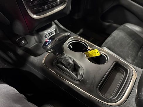 Used 2018 Dodge Durango GT image 25