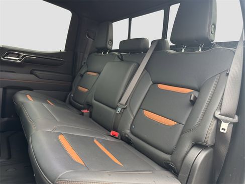 Used 2024 GMC Sierra 1500 AT4 w/ AT4 Preferred Package image 11