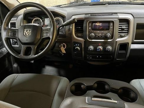 Used 2014 RAM 1500 Express AWD/4WD image 22