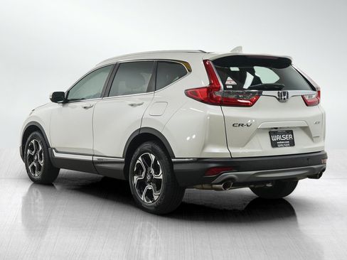 Used 2017 Honda CR-V Touring image 3