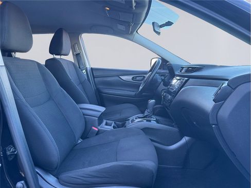 Used 2018 Nissan Rogue Sport S w/ S Appearance Package image 18