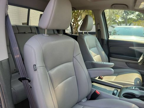 Used 2023 Honda Ridgeline RTL-E image 19
