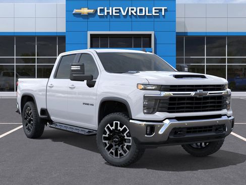 New 2026 Chevrolet Silverado 2500 LT w/ All Star Edition image 7
