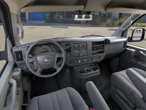 New 2024 Chevrolet Express 3500 Extended w/ Driver Convenience Package image 15